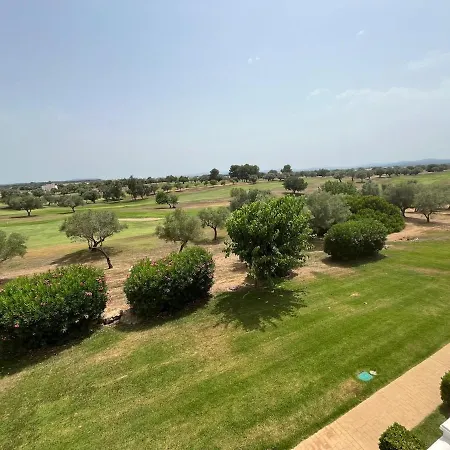 With Golf Course Views, Pool And Terraces Appartement *